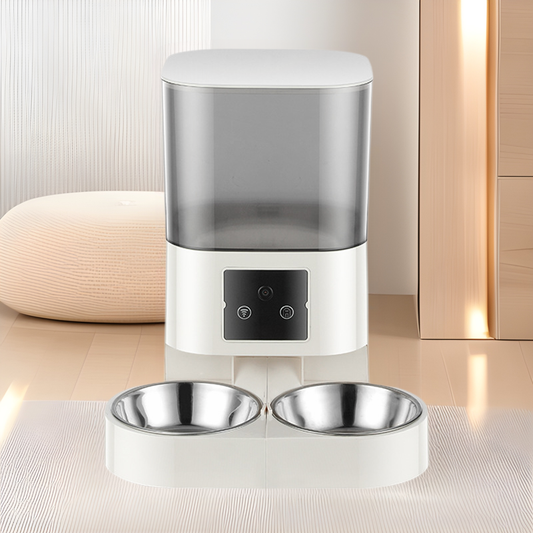 Automatic Pet Feeder with Timing & Quantitative Remote Control